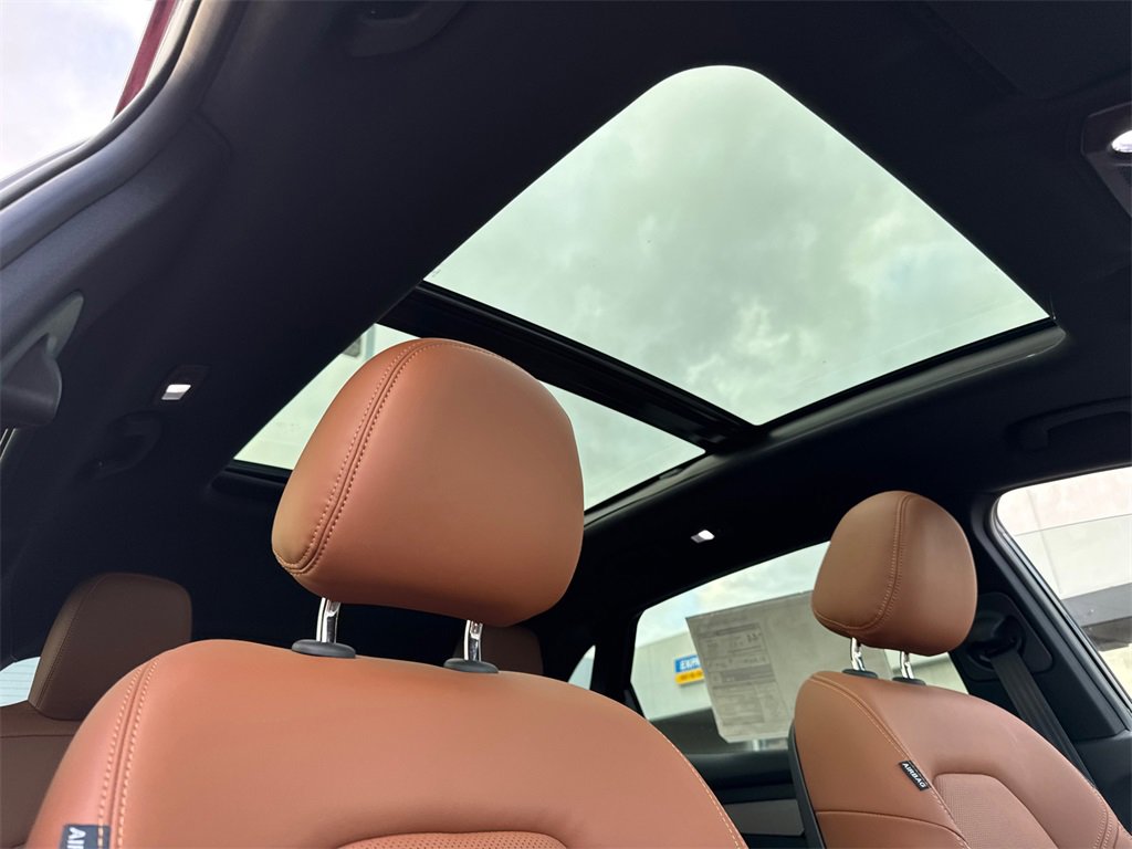 New 2025 VinFast VF 8 Plus image 13