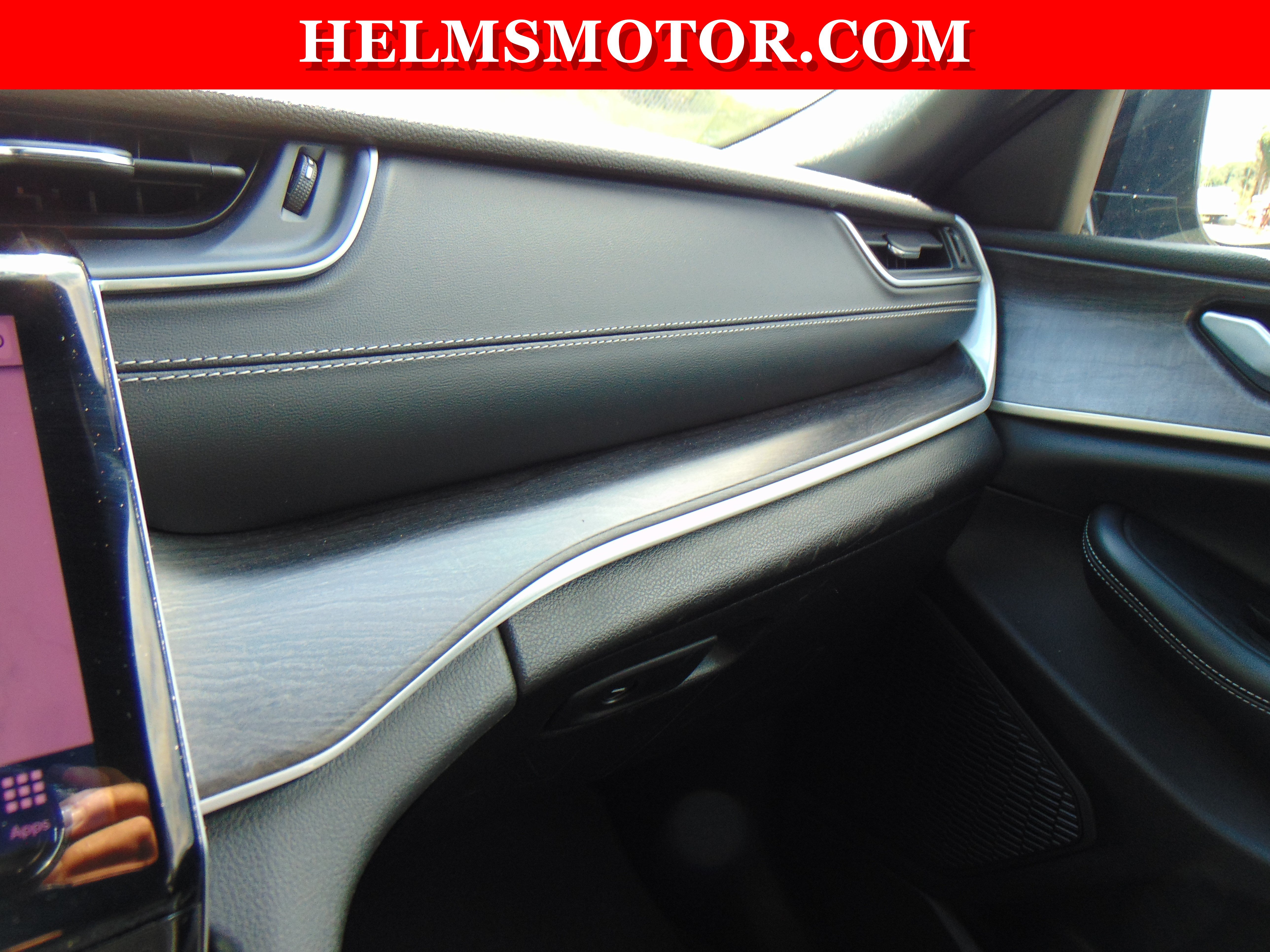 Certified 2024 Jeep Grand Cherokee Limited AWD/4WD image 34