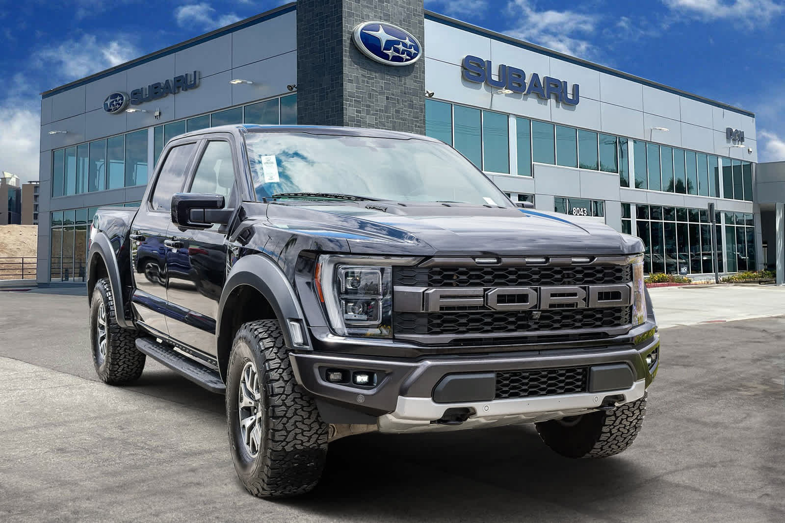 Used 2022 Ford F150 Raptor w/ Equipment Group 801A High AWD/4WD image 3