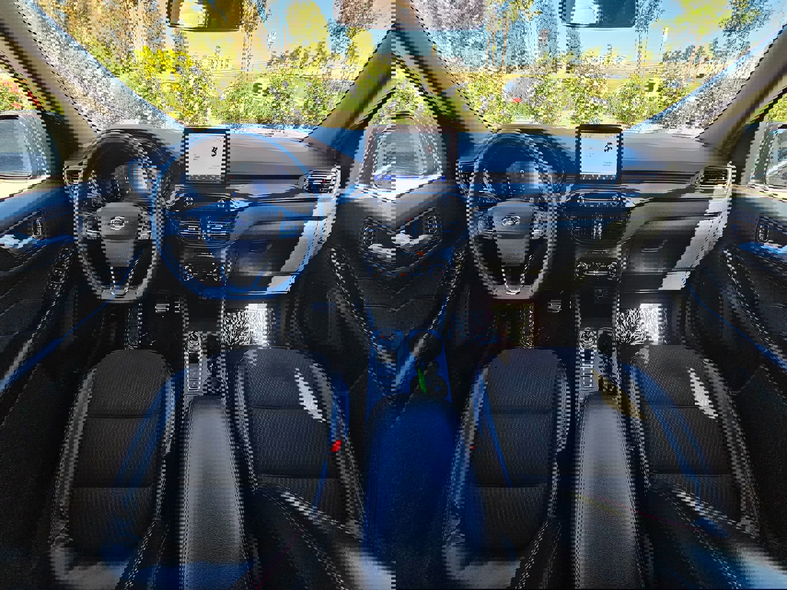 Used 2024 Ford Escape ST-Line image 19