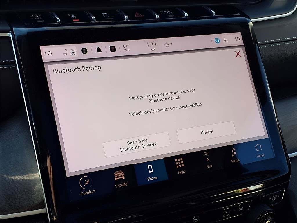 Used 2022 Jeep Grand Cherokee Limited image 12