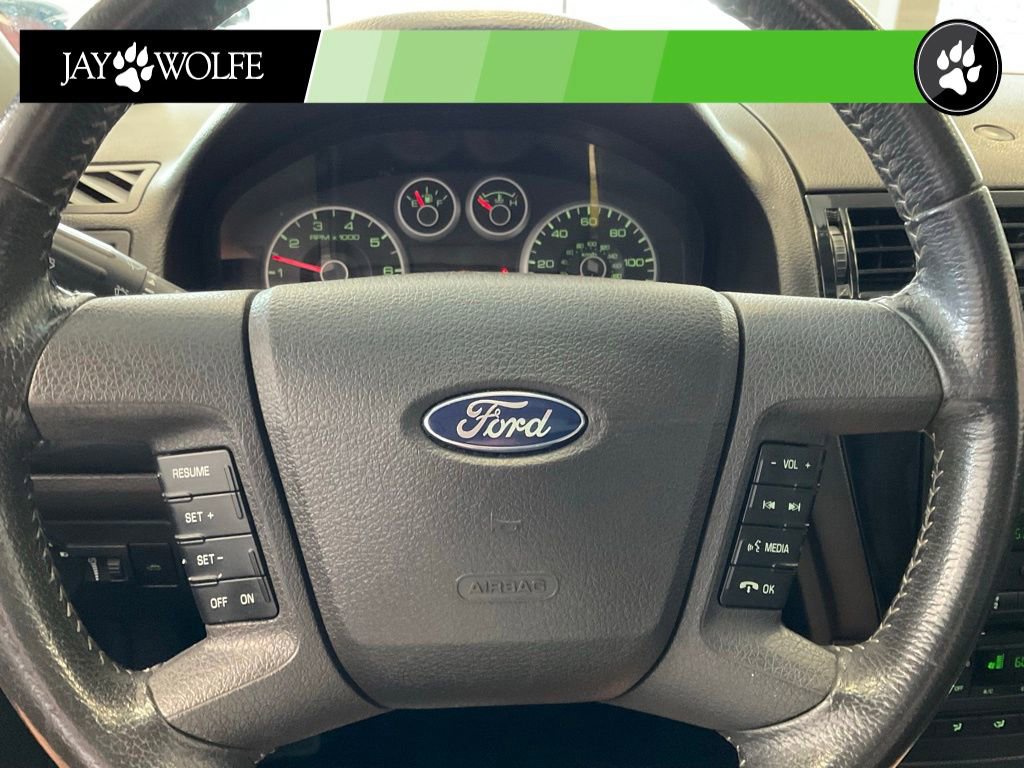 Used 2009 Ford Fusion SEL FWD image 11