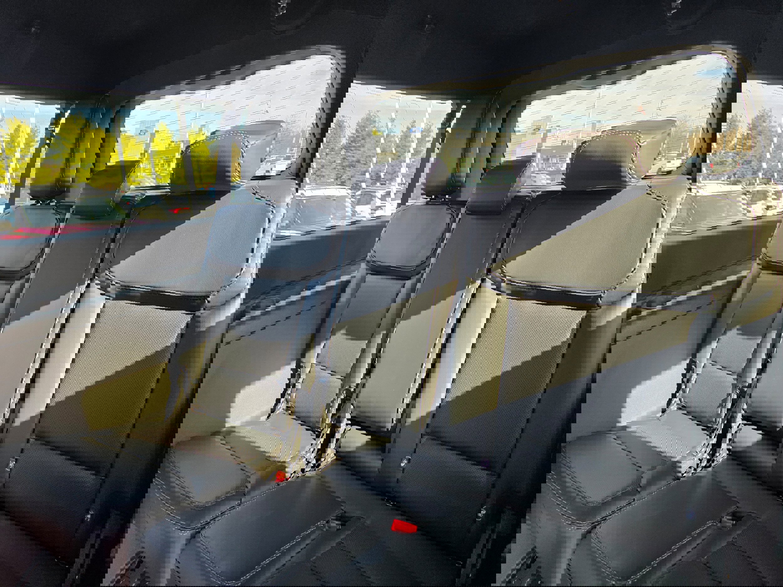 New 2025 Ford Expedition Max Platinum w/ Stealth Performance Package image 11