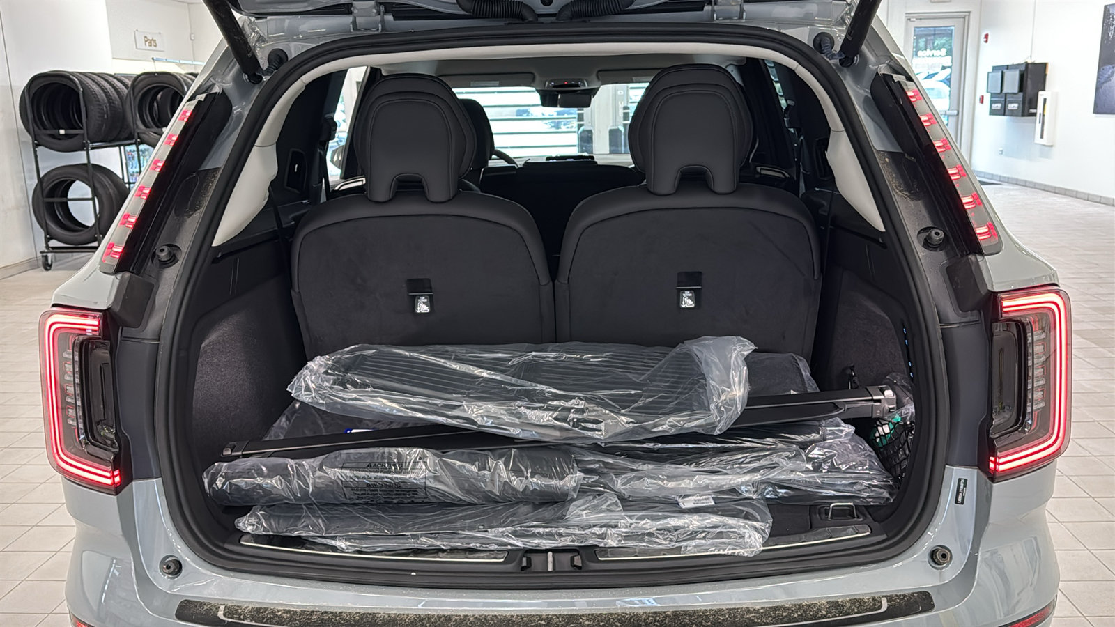 New 2026 Volvo EX90 Ultra AWD/4WD image 30