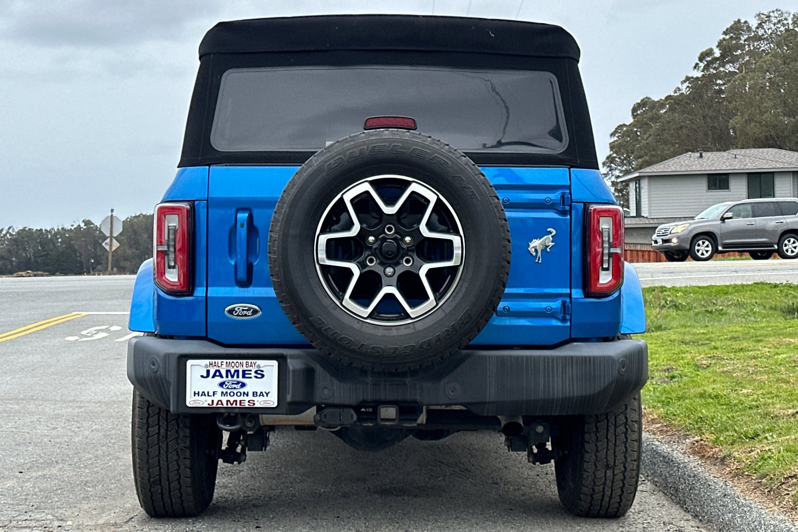 Used 2021 Ford Bronco Outer Banks image 4