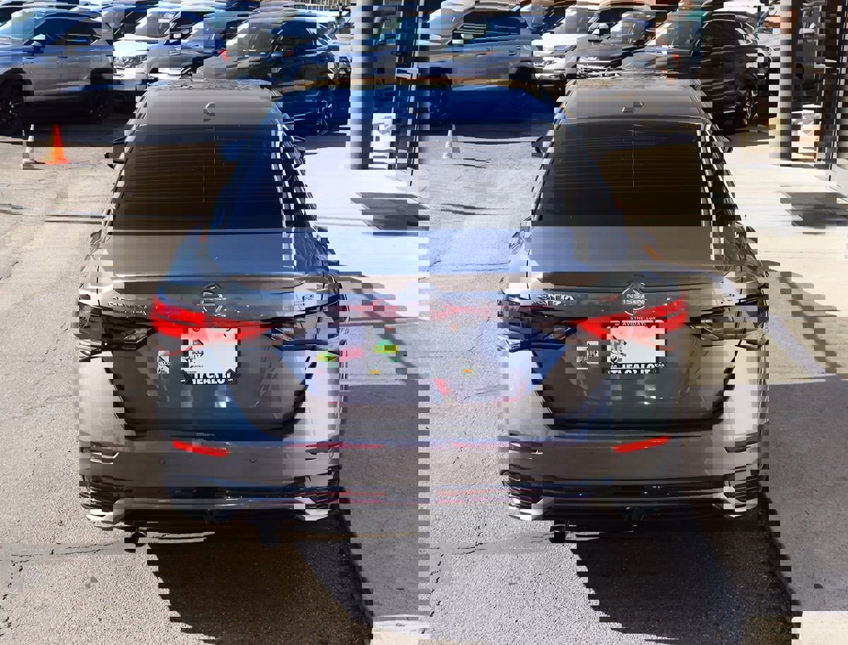 Used 2024 Nissan Sentra SR image 10