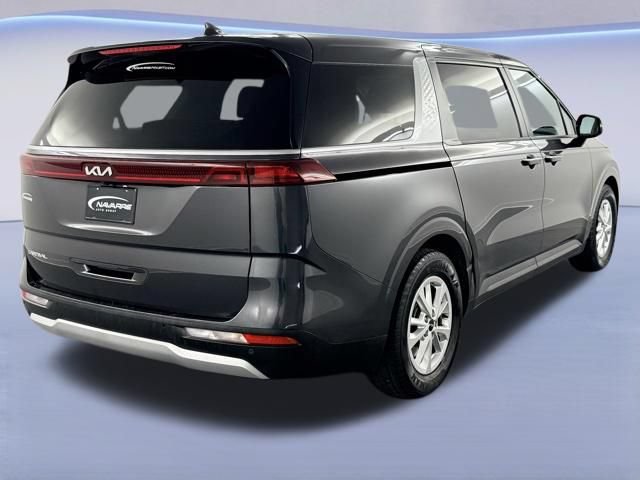 Used 2023 Kia Carnival LX FWD image 9