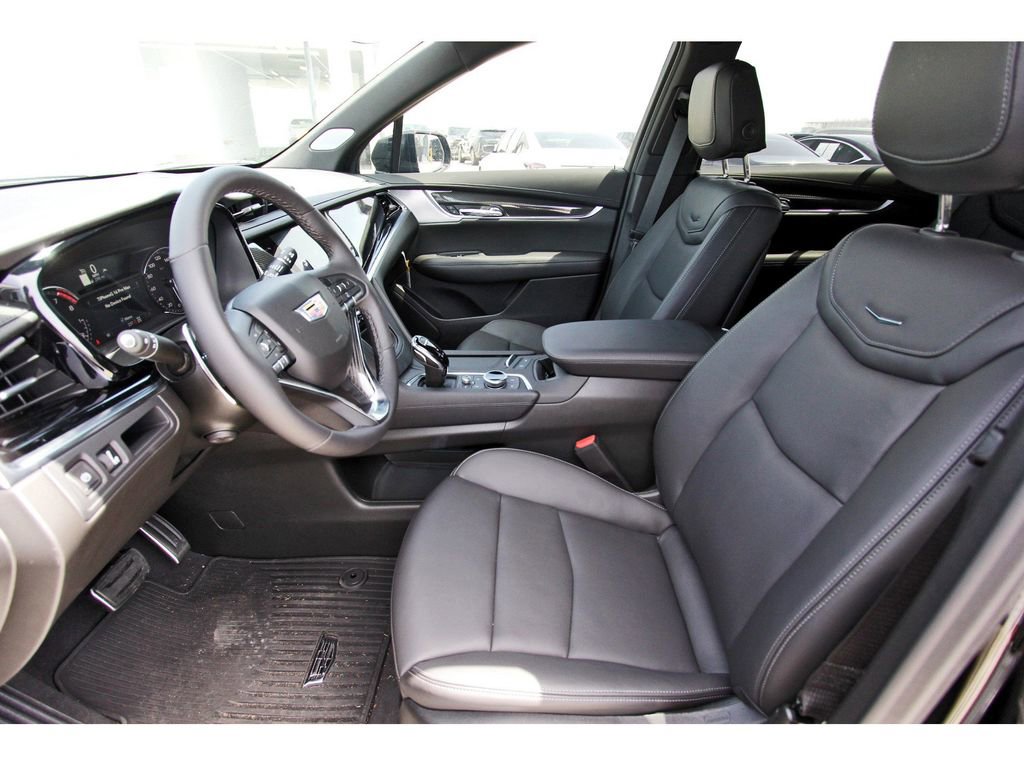New 2025 Cadillac XT6 Sport w/ LPO, Onyx Lite Package image 6