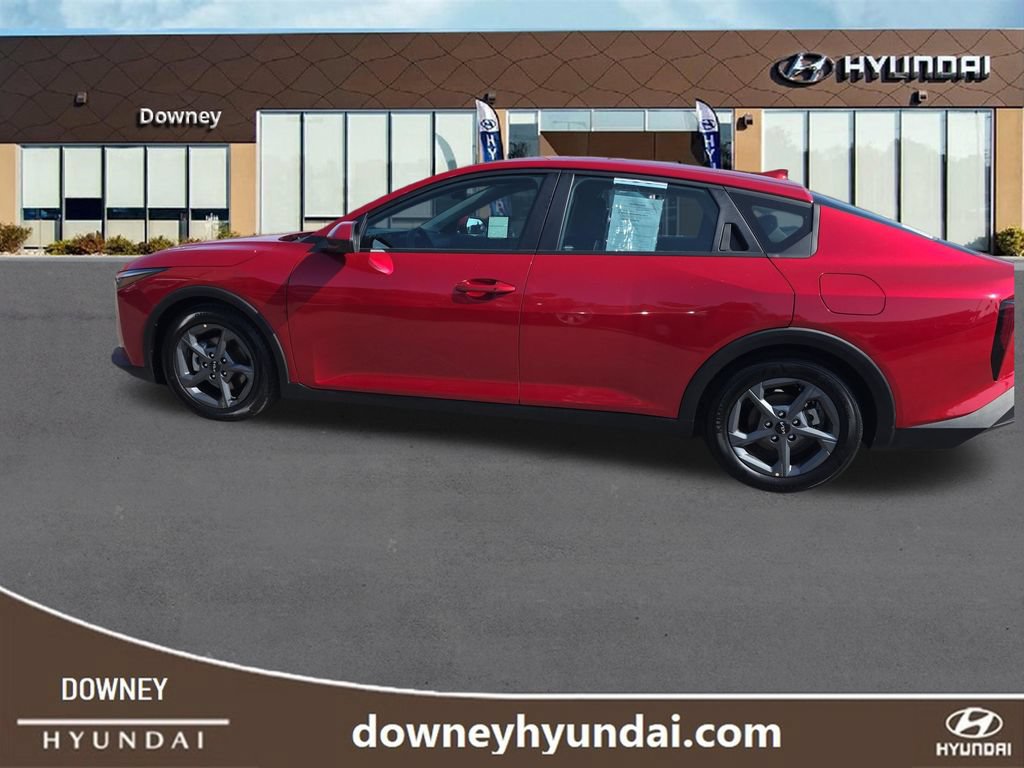 Used 2025 Kia K4 FWD image 2