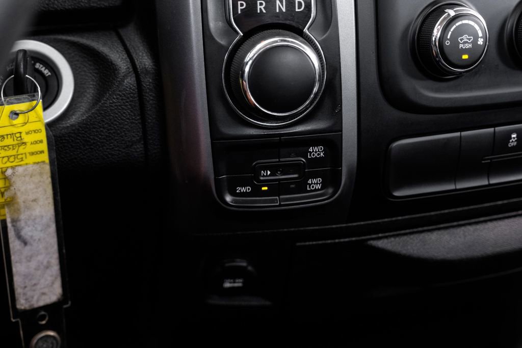 Used 2021 RAM 1500 Classic SLT image 21