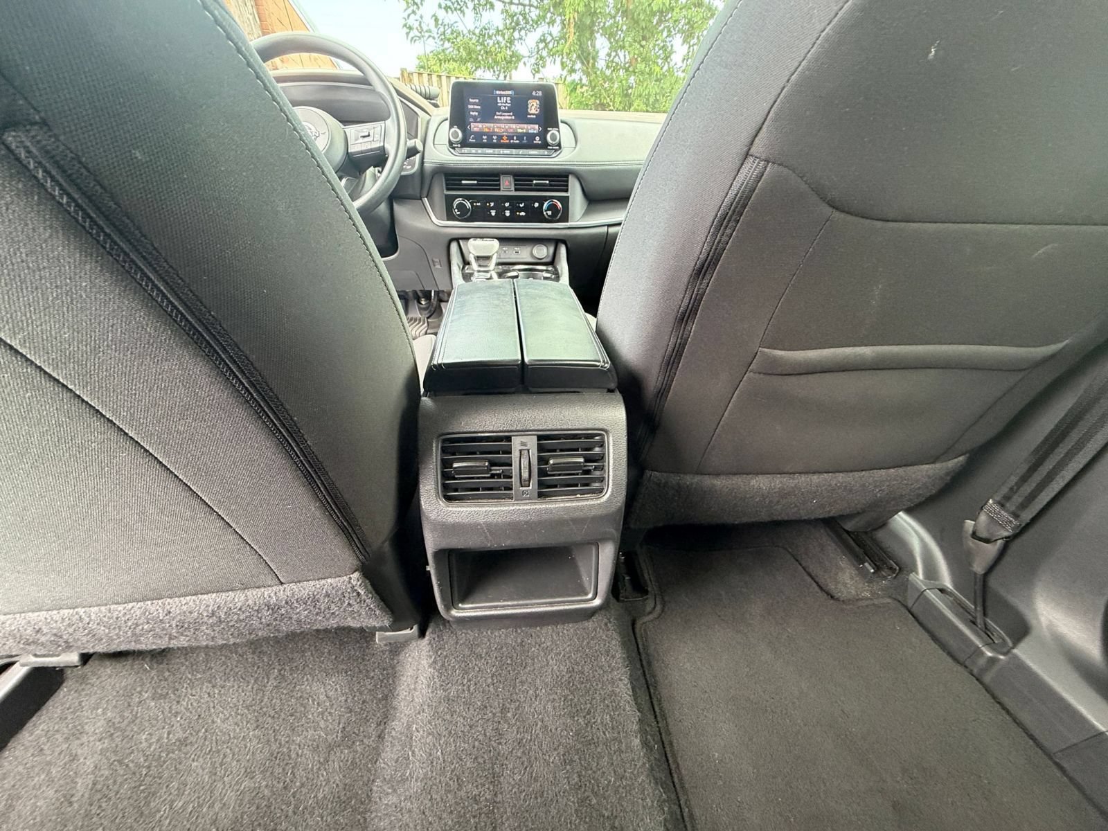 Used 2023 Nissan Rogue S FWD image 22