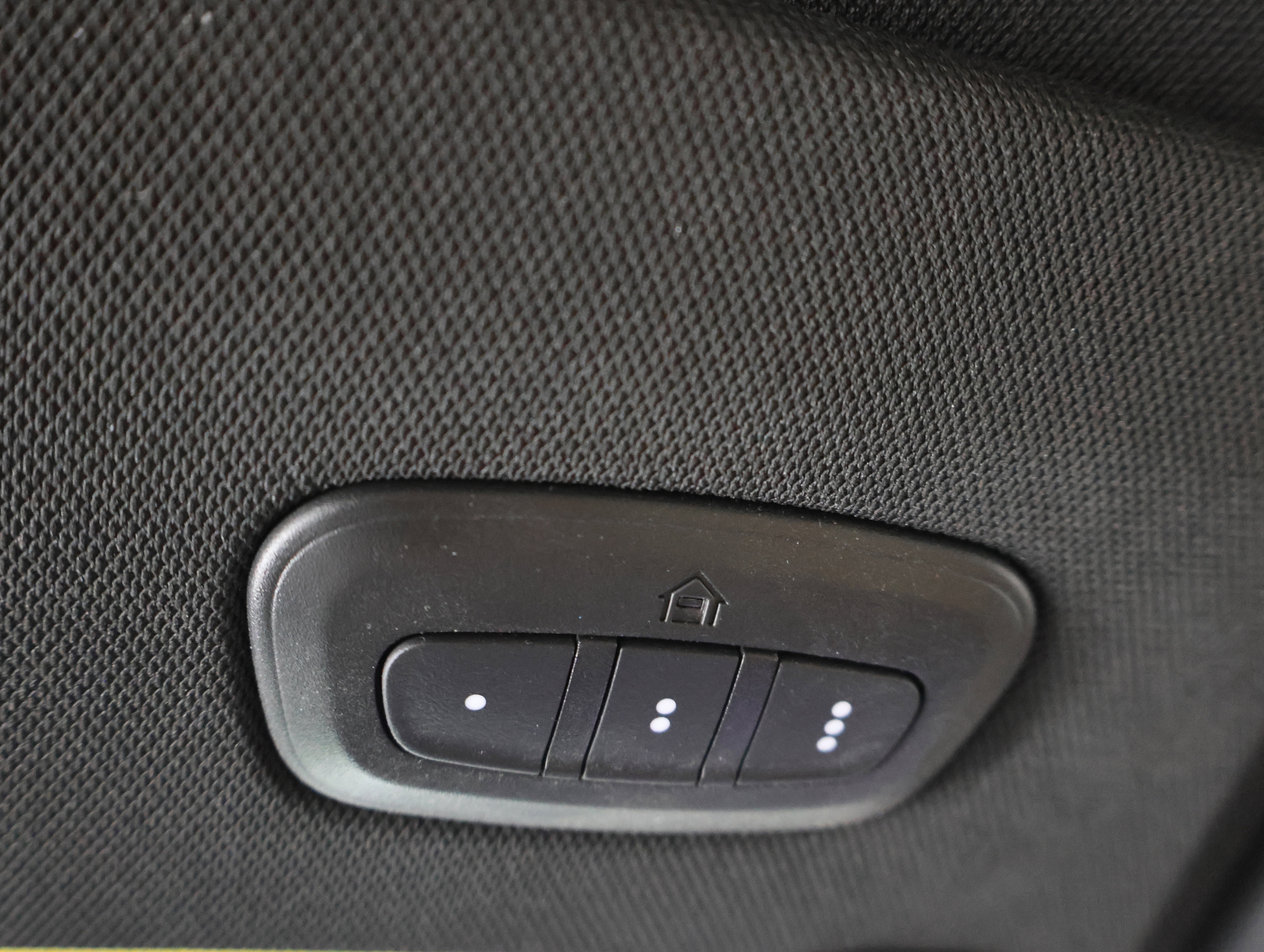 Used 2023 Jeep Grand Cherokee Limited image 70