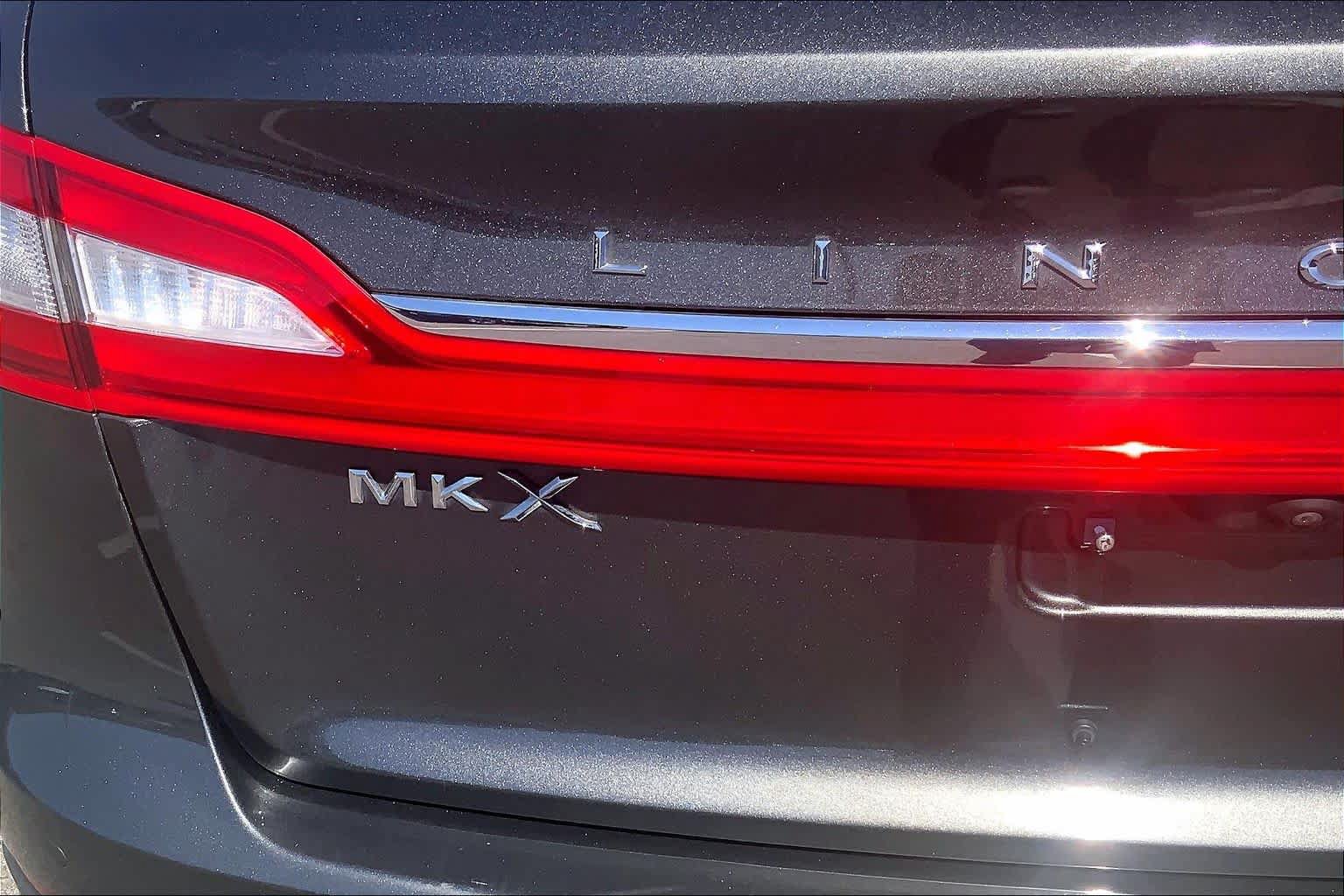 Used 2018 Lincoln MKX Reserve AWD/4WD image 31