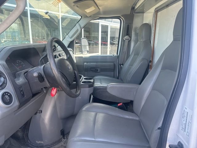 Used 2019 Ford E-350 and Econoline 350 Super Duty w/ Power Windows & Locks Group RWD image 18