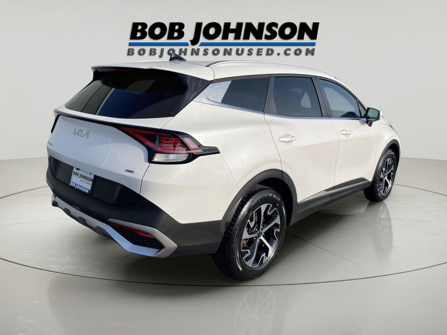 Used 2023 Kia Sportage EX AWD/4WD image 3