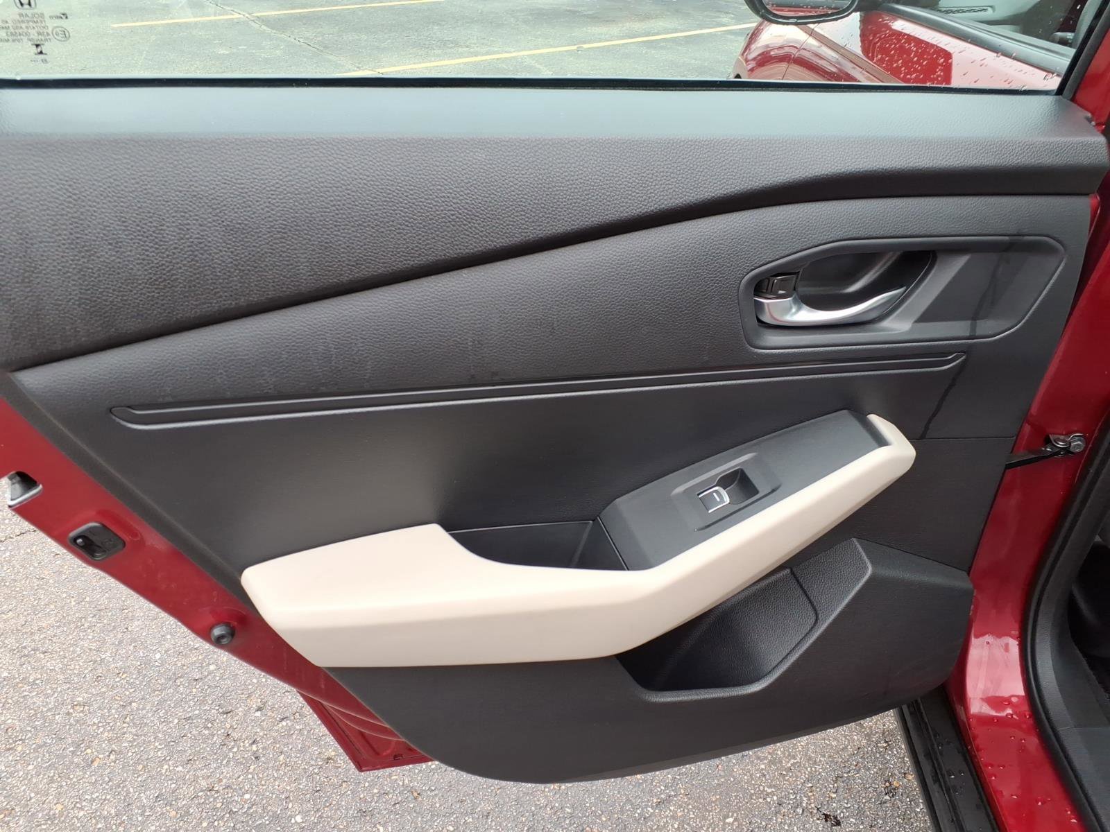 Certified 2024 Honda Accord EX image 9
