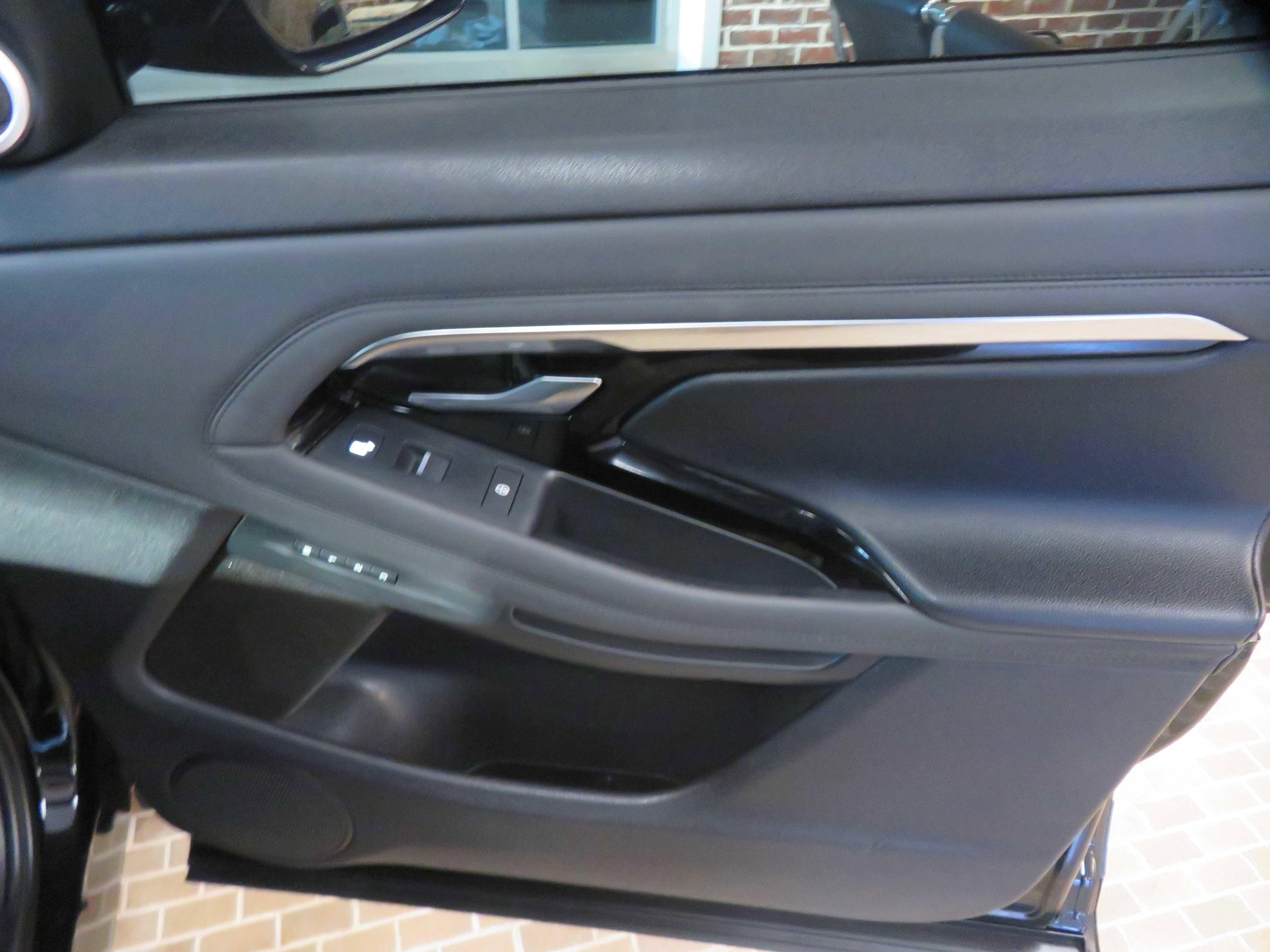 Used 2020 Land Rover Range Rover Evoque SE image 24