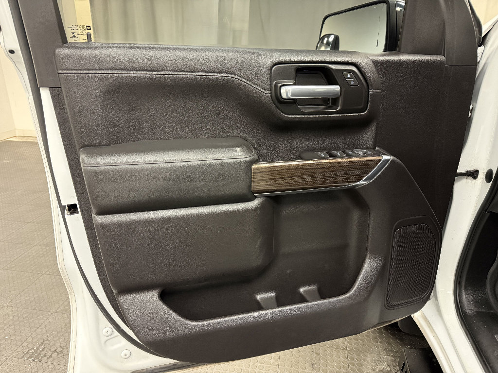 Used 2019 Chevrolet Silverado 1500 LT w/ All-Star Edition AWD/4WD image 25