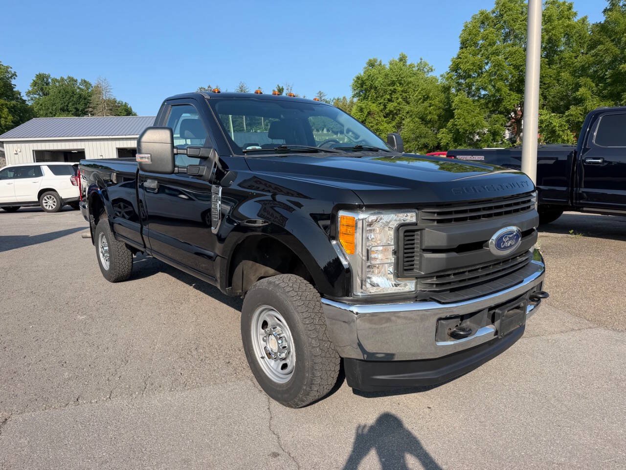 Used 2017 Ford F250 XL w/ Power Equipment Group AWD/4WD image 7