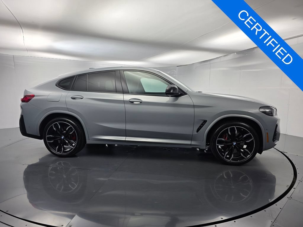 Certified 2025 BMW X4 M40i w/ Premium Package AWD/4WD image 3