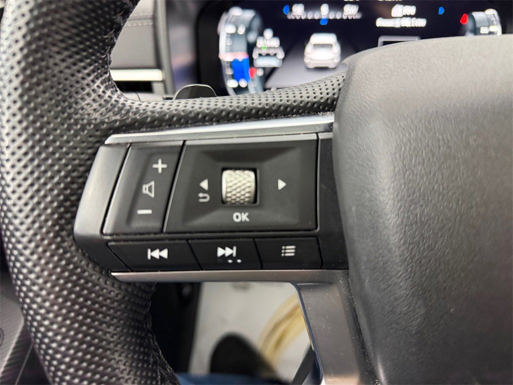 Used 2023 Mitsubishi Outlander SEL Black Edition image 34