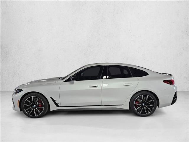 New 2026 BMW M440i image 8