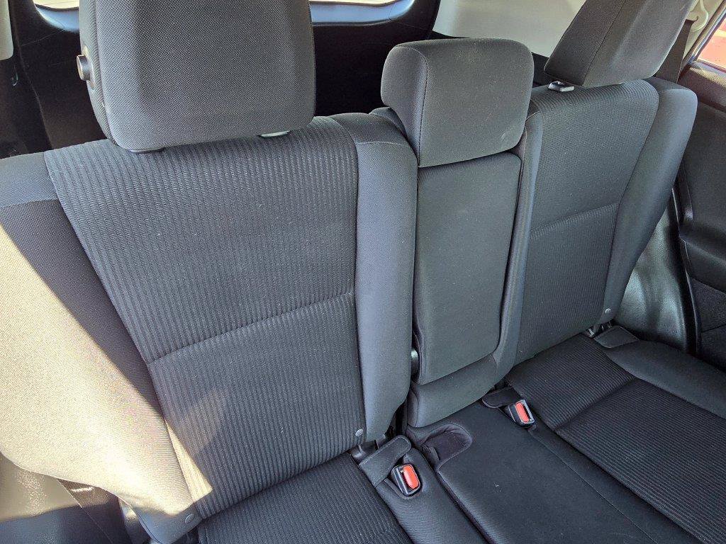 Used 2018 Toyota RAV4 LE w/ All Weather Liner Package FWD image 14