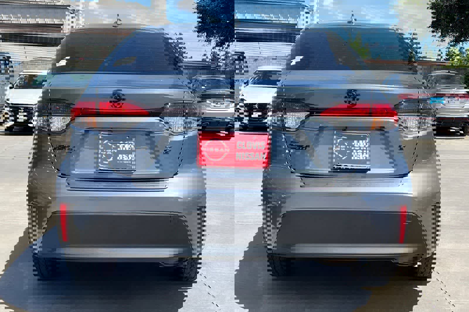 Used 2023 Toyota Corolla LE image 8