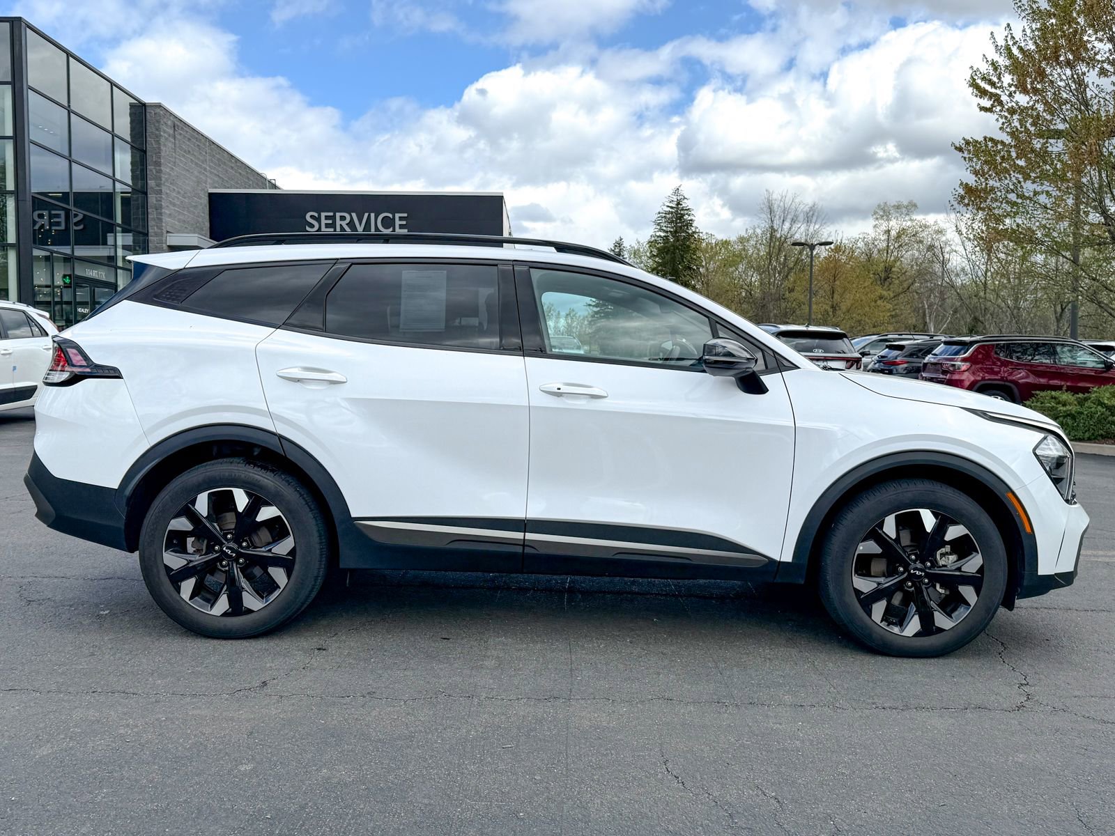 Certified 2023 Kia Sportage X-Line w/ X-Line Premium Package AWD/4WD image 5
