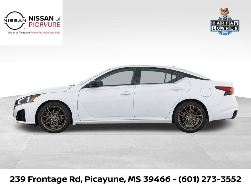 Certified 2025 Nissan Altima 2.5 SR FWD image 8