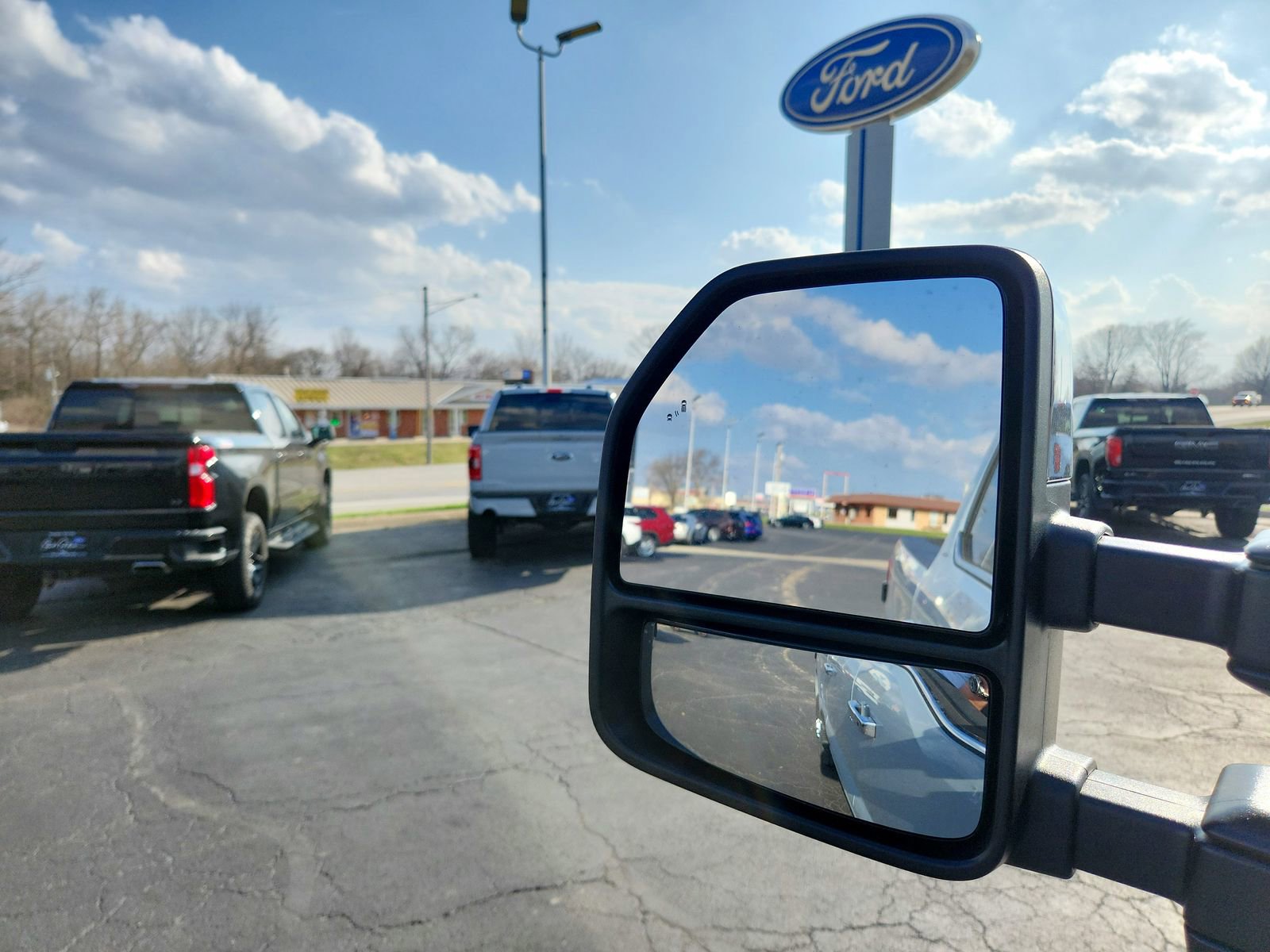 New 2026 Ford F250 Lariat w/ Lariat Premium Package image 14