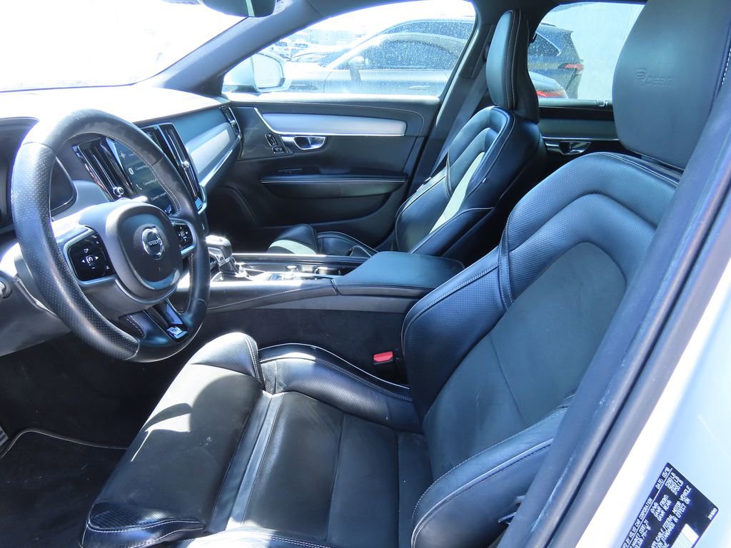 Used 2019 Volvo V90 T6 R-Design w/ Advanced Package image 10