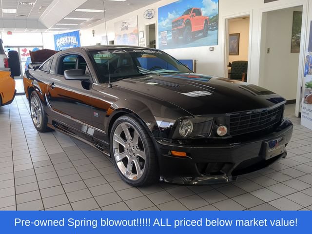 Used 2005 Ford Mustang GT Premium RWD image 12