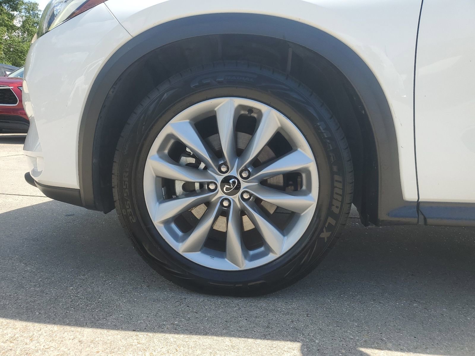 Used 2021 INFINITI QX50 Luxe image 8