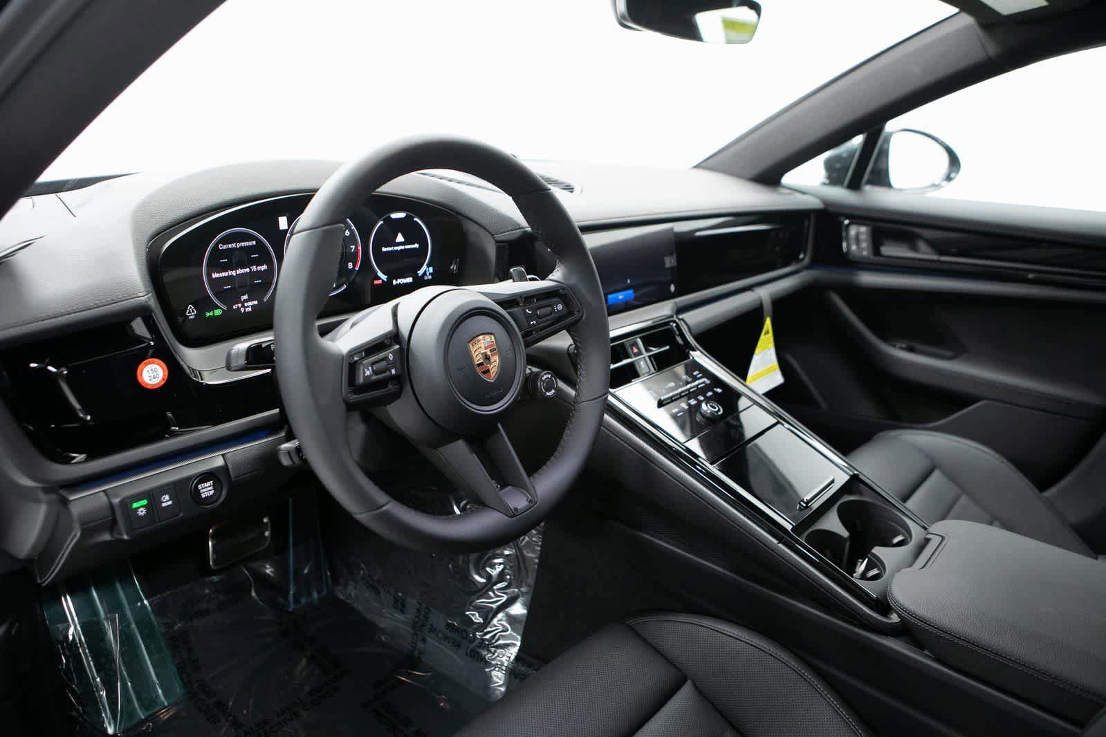 New 2026 Porsche Panamera 4S image 4