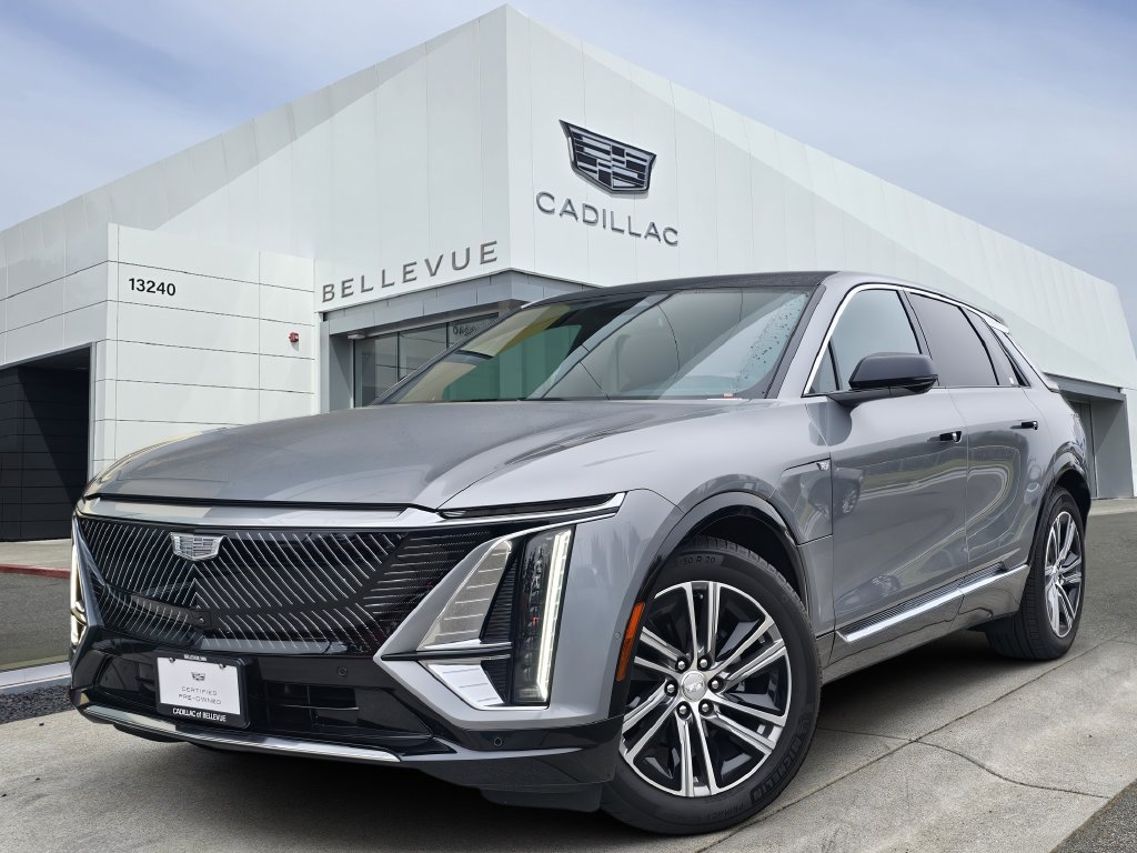 Certified 2024 Cadillac Lyriq Luxury AWD/4WD image 1