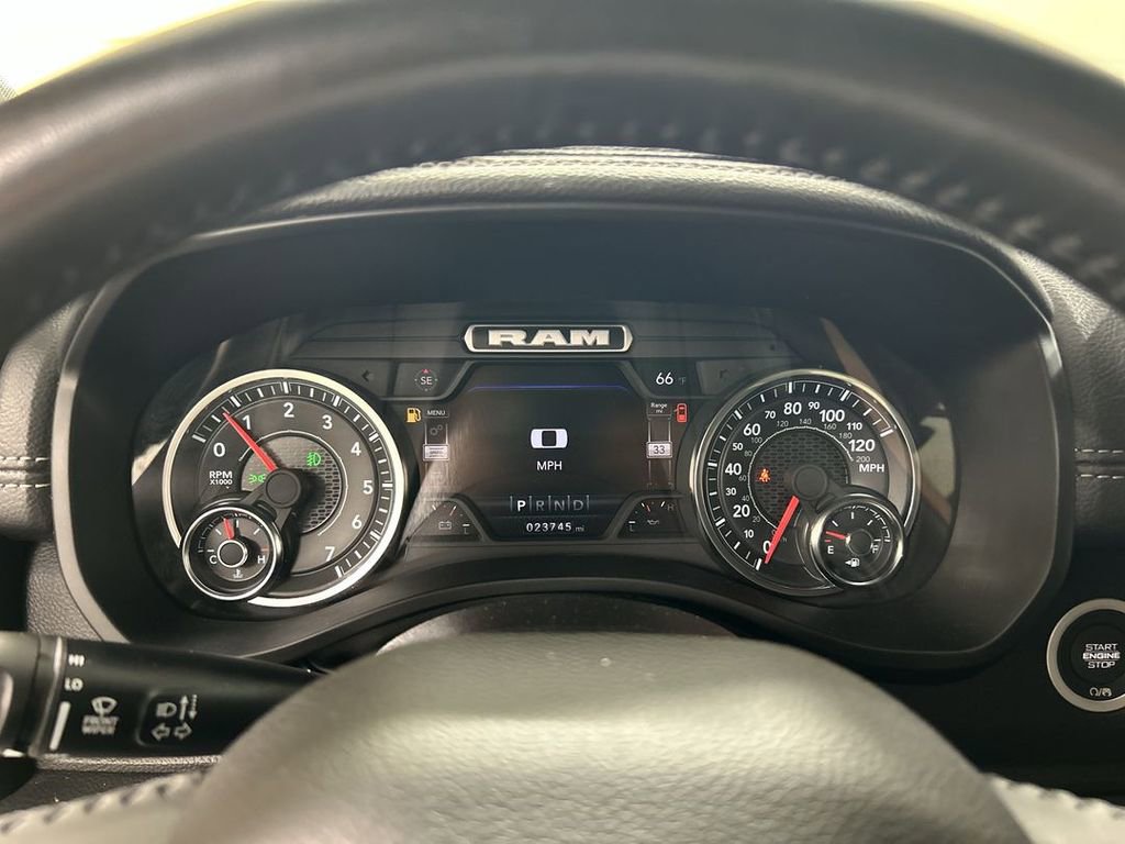 Used 2023 RAM 1500 Laramie AWD/4WD image 13