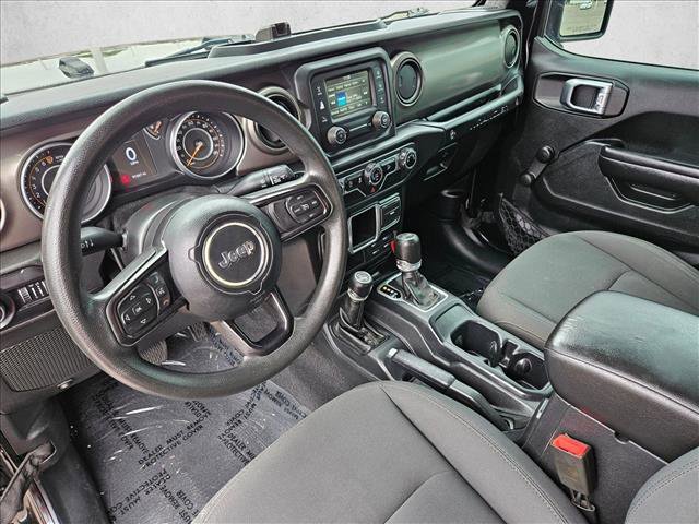Used 2018 Jeep Wrangler Unlimited Sport image 13