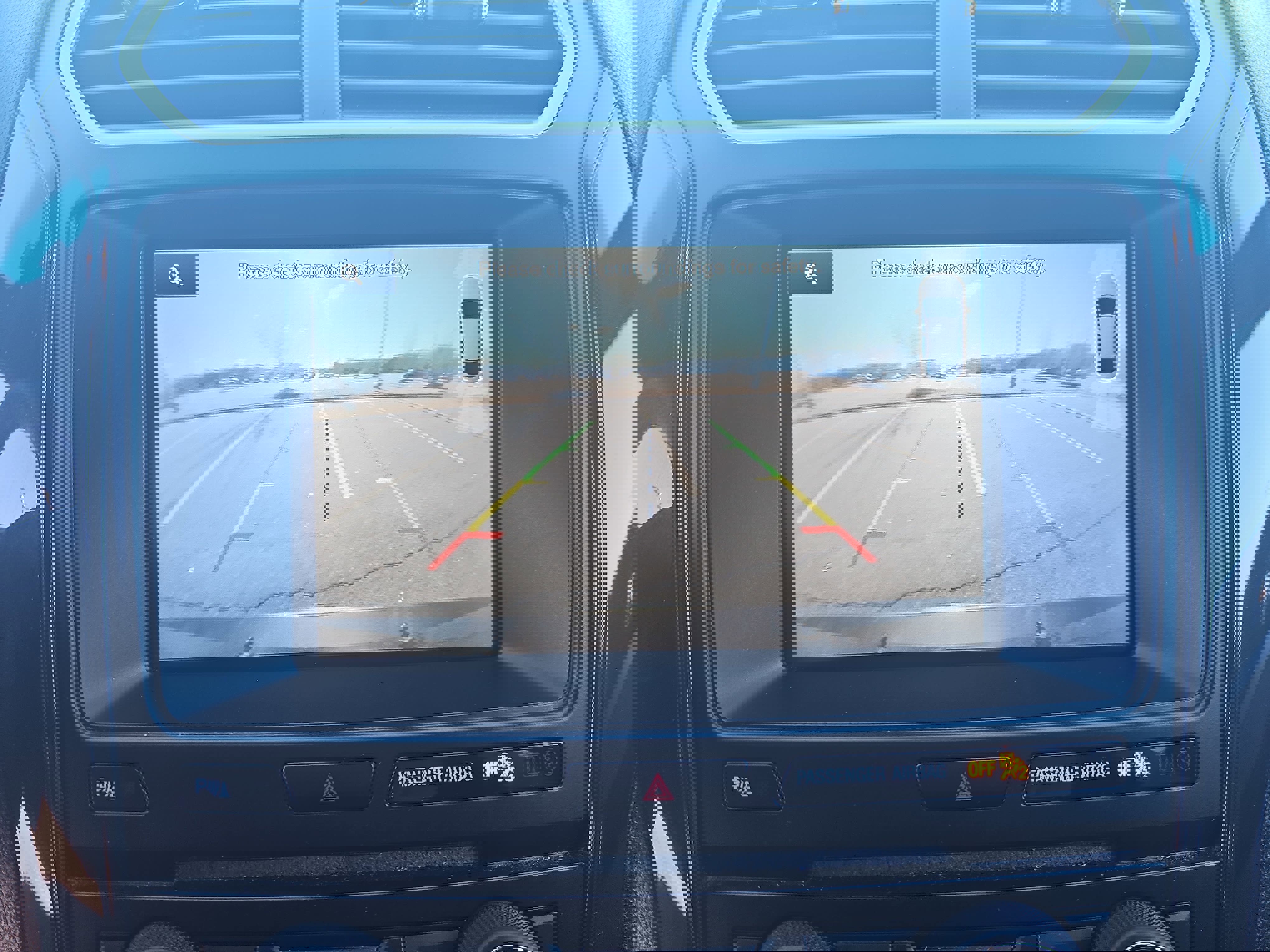 Used 2016 Ford Explorer XLT w/ Equipment Group 202A image 25