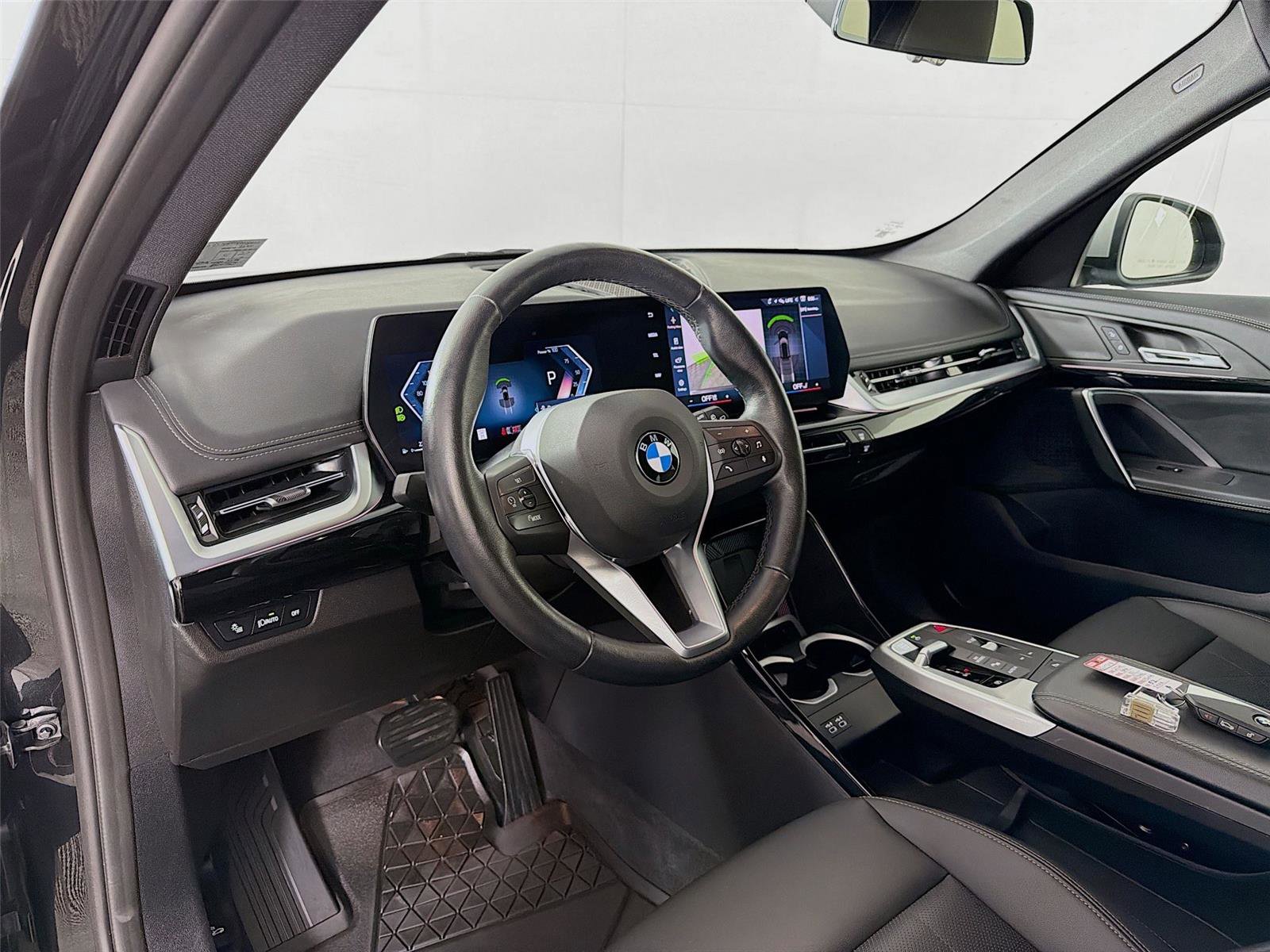 Used 2024 BMW X1 xDrive28i image 9