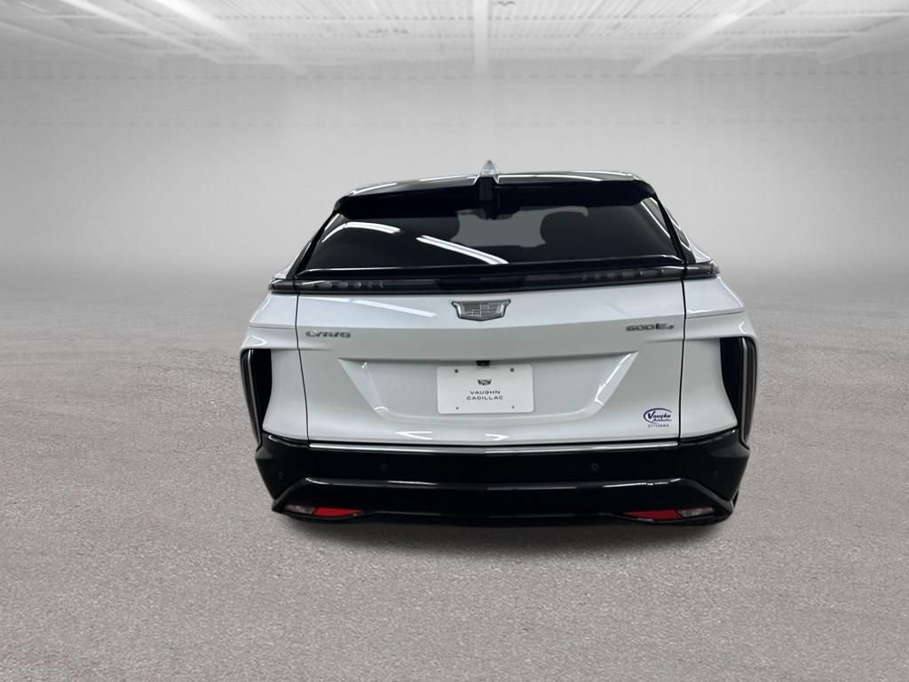 Certified 2024 Cadillac Lyriq Luxury AWD/4WD image 9