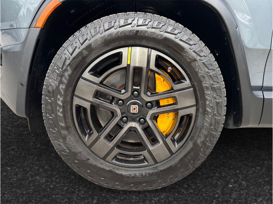 Used 2022 Rivian R1T Adventure AWD/4WD image 13