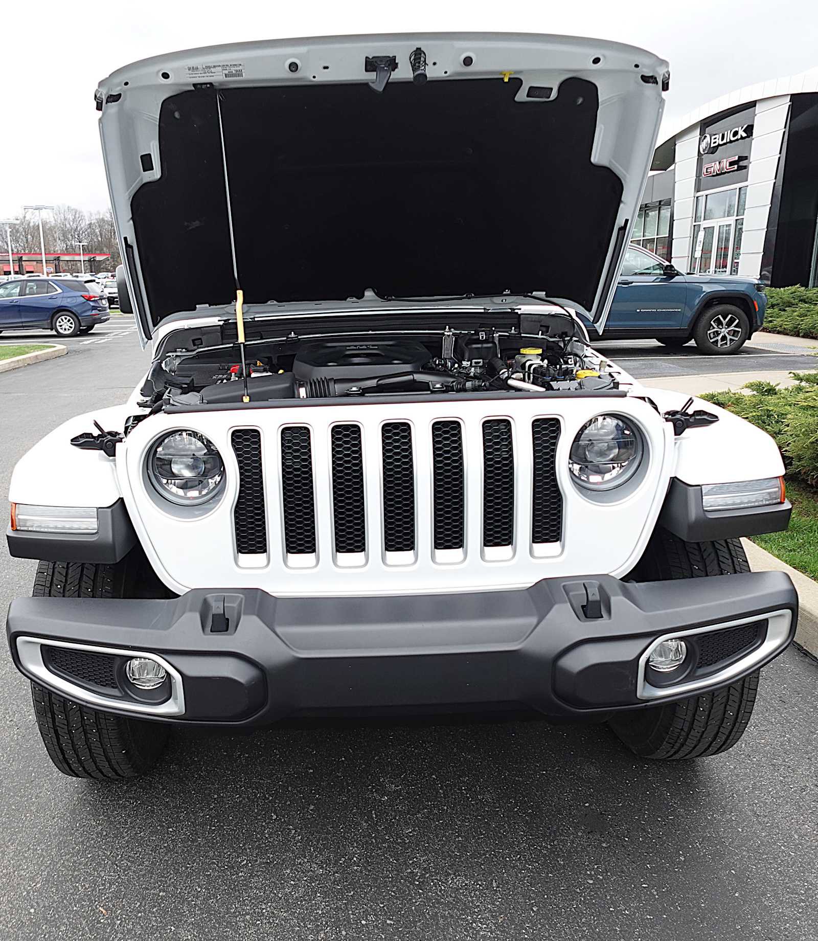 Used 2023 Jeep Wrangler Sahara w/ LED Lighting Group image 37