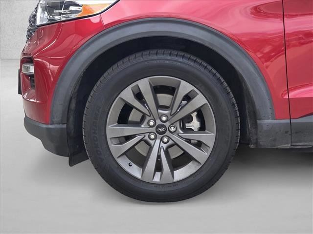 Used 2021 Ford Explorer XLT w/ Equipment Group 202A image 8