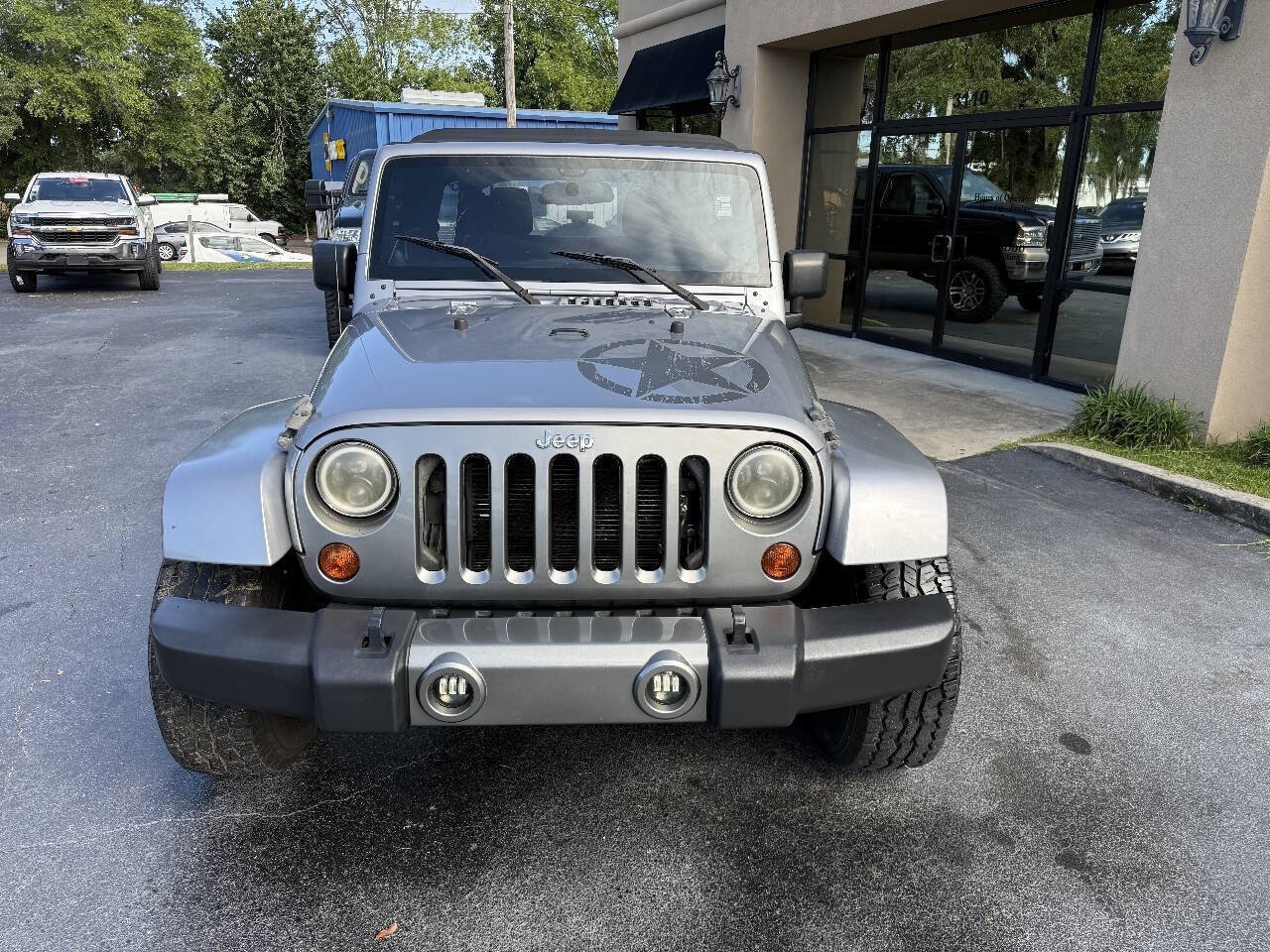 Used 2013 Jeep Wrangler Unlimited Sport AWD/4WD image 3