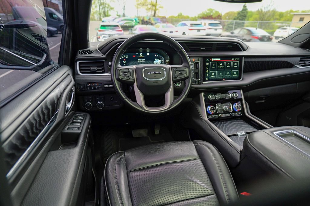 Used 2022 GMC Yukon Denali AWD/4WD image 41