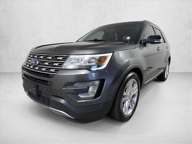 Used 2016 Ford Explorer XLT w/ Equipment Group 202A FWD image 8
