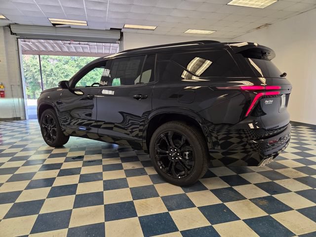 New 2027 Chevrolet Traverse RS w/ LPO, Floor Liner Package FWD image 5