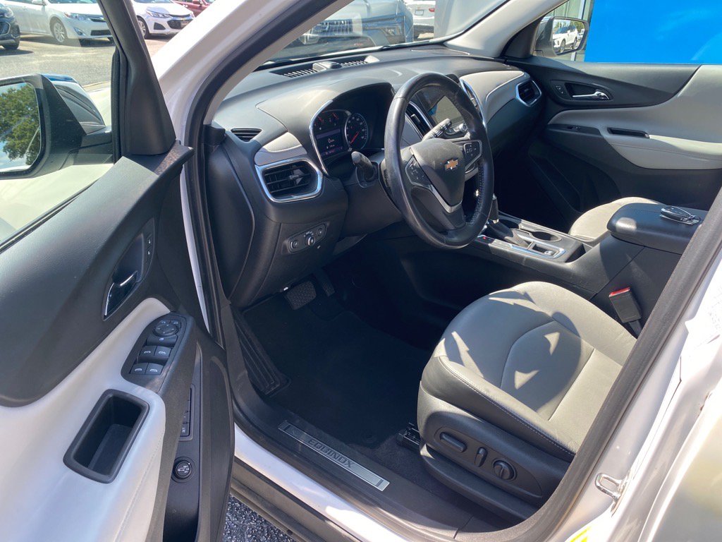 Used 2019 Chevrolet Equinox Premier FWD image 4