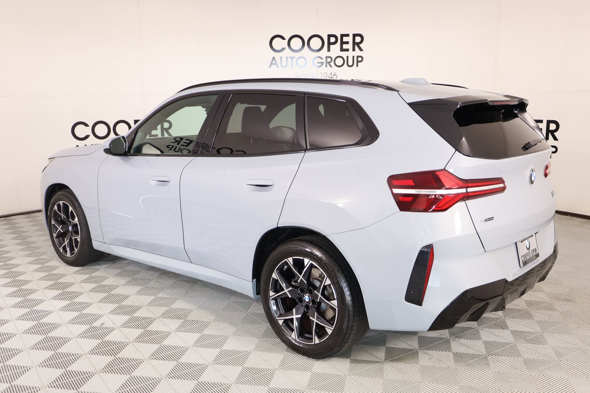 Used 2025 BMW X3 xDrive30i AWD/4WD image 25